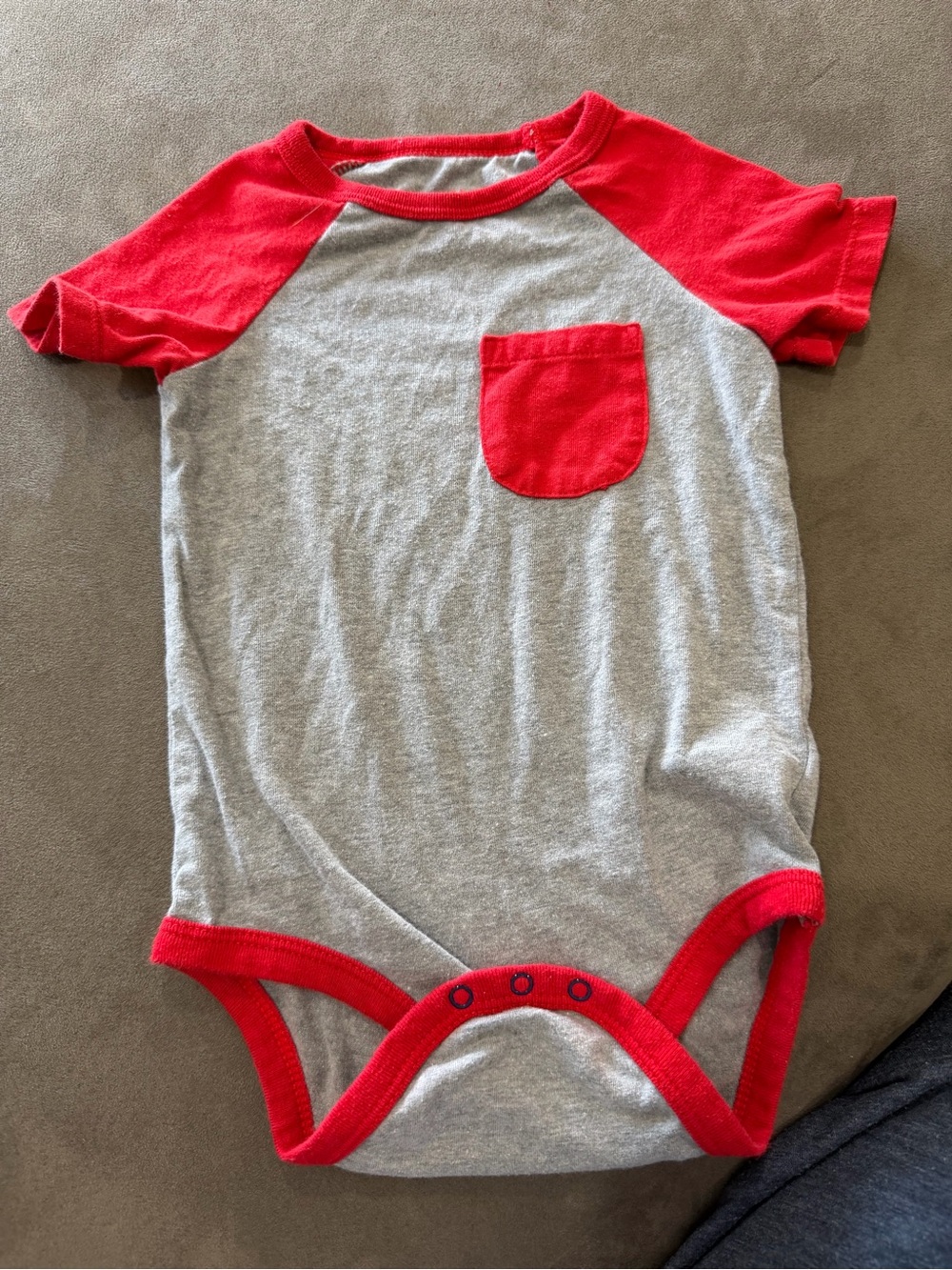 Cat & Jack Gray Bodysuit with Red Raglan Sleeves and Pocket